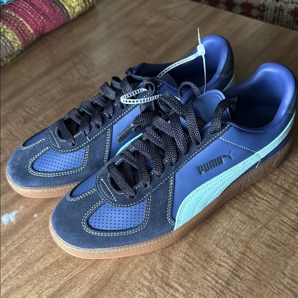 Puma Blue Suede Sneakers 401367-01 (army trainer city unisex) wmns 9.5, mns 8